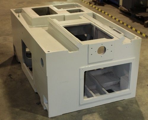 UNIVEQ UCG-4520  Чугунная массивная литая станина  Обеспечивает необходимую жесткость, виброустойчивость и надежность станка во время работы, Корпус станка и девять основных компонентов изготовлены из высококачественного чугуна FC30 путем термообр...