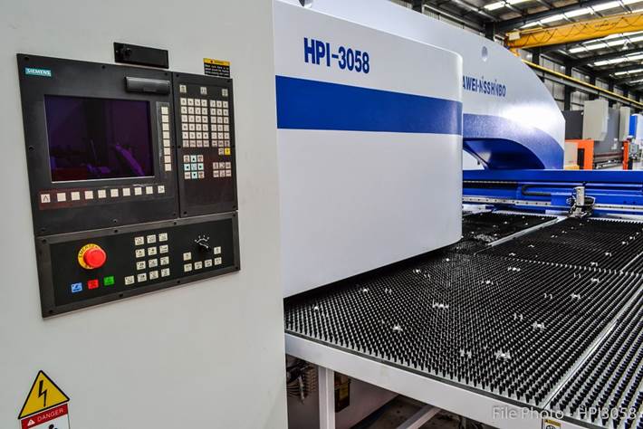 SMD Nisshinbo HP  Система ЧПУ Siemens 840DSL 