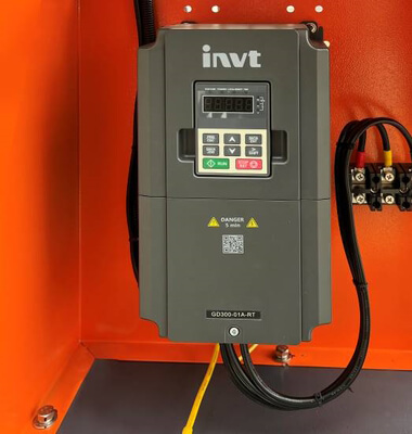 MC 15-10 INVERTER 
 Наличие инвертора последнего поколения позволяет экономить до 50% электроэнергии в сравнении с традиционными компрессорами  
 
 
  
 
 
